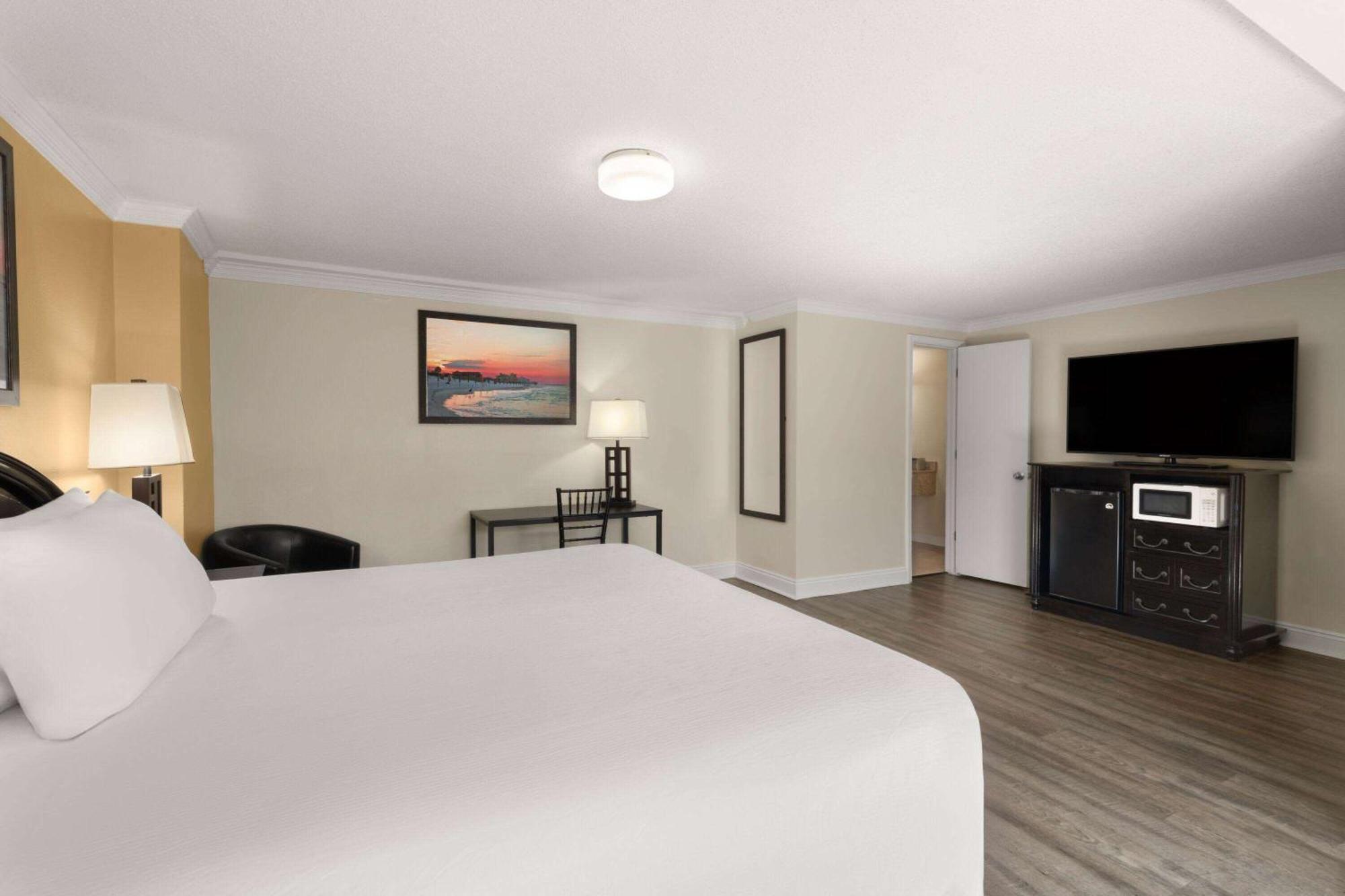 Wyndham Garden Fort Walton Beach Destin Exterior foto